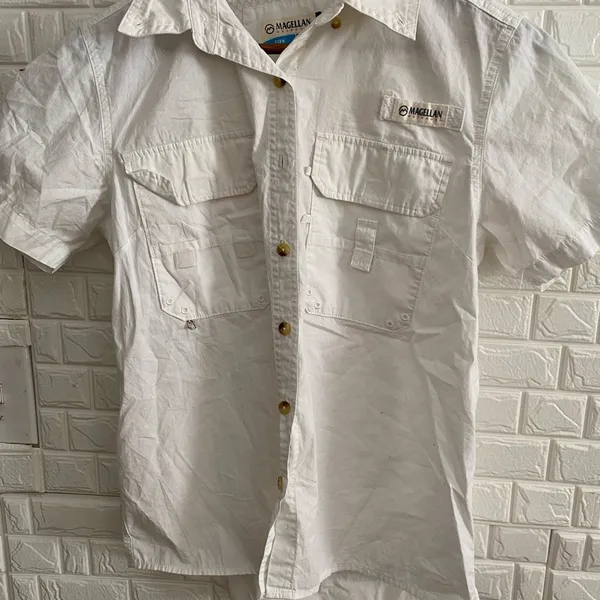 Magellan Outdoors woman’s athletic button down c - Image 2