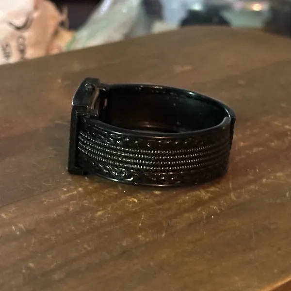 Narmi black quartz cuff watch - Image 8