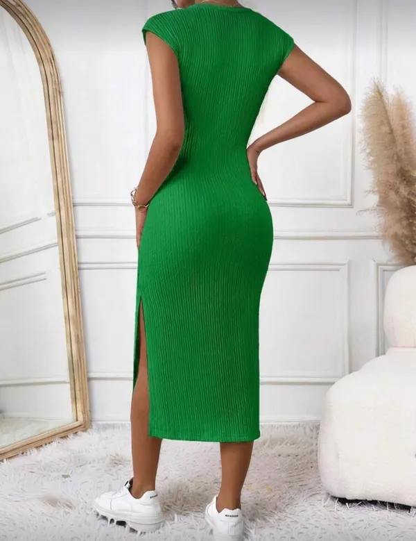 Green Maxi dress - Image 2