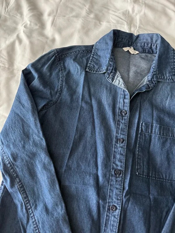 Aeropostale Dark Blue Chambray Button Up Shirt - Image 2