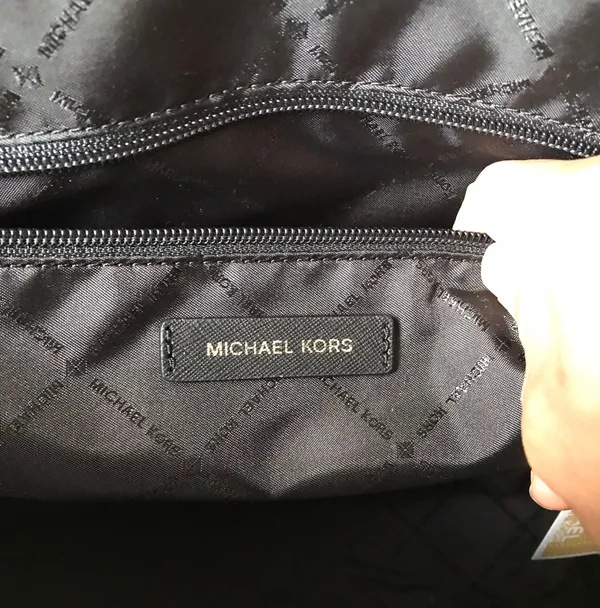 Michael Kors Purse - Image 11