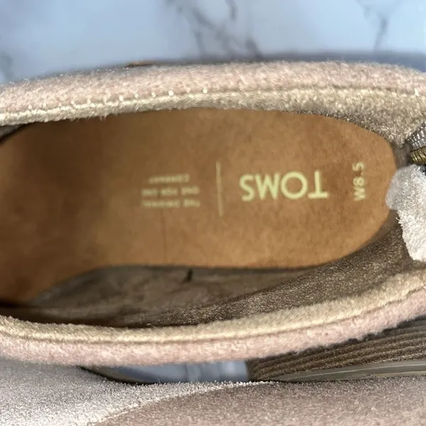 TOMS Lacy Ankle Bootie Taupe Zip Up Casual Boho 8.5 Tan‎ Stacked Block Heel - Image 4