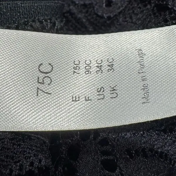 Hanro of Switzerland Luxury Moments Black Lace Bra Women’s 34C - Image 3