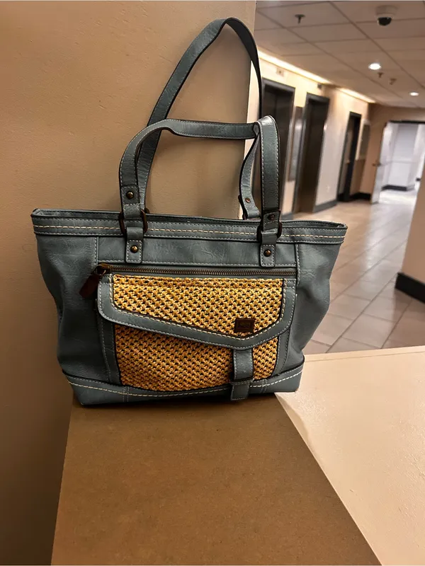 b.o.c. Teal and Tan Woven Front Tote Bag. Gorgeous - Image 10