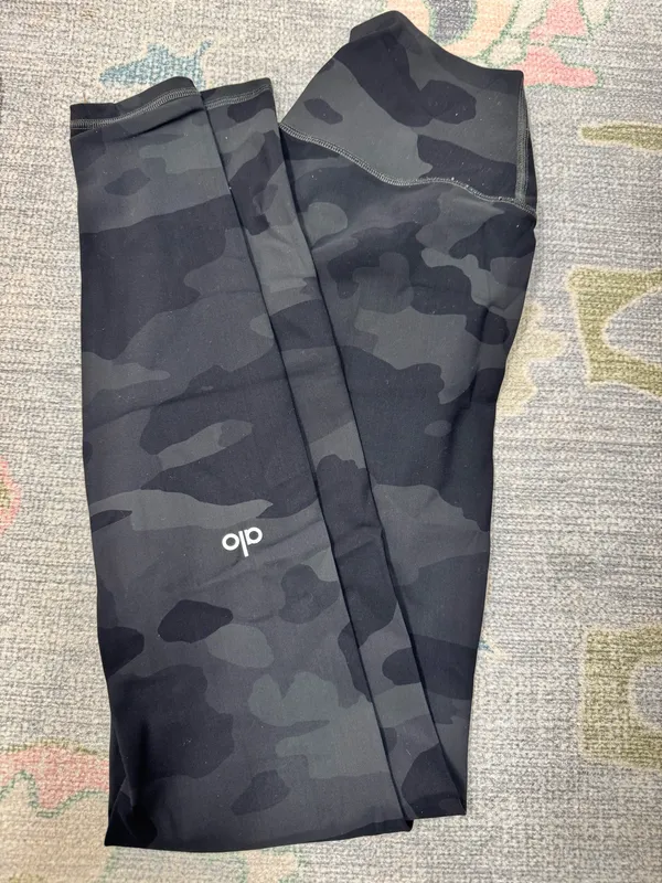 Alo Leggings Yoga - Image 2