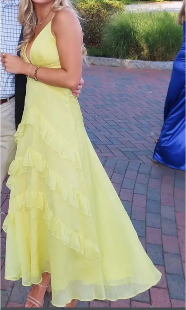 Hello Molly Yellow Formal Dress - Image 2