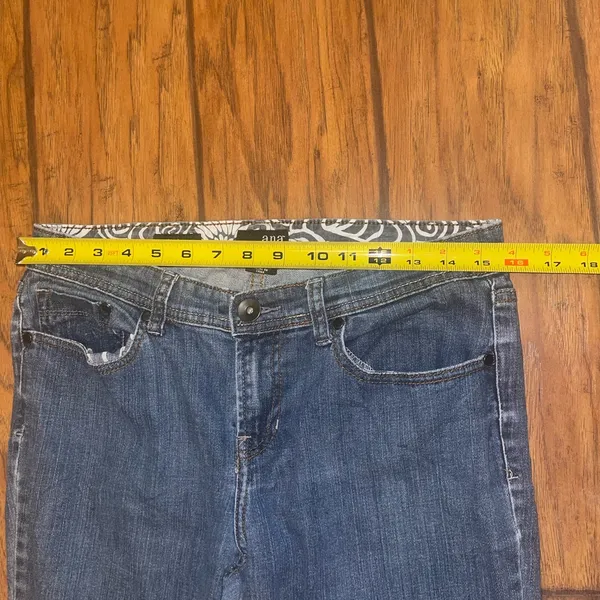 A.n.a bootcut denim jeans pants woman’s size 8 EUC - Image 5