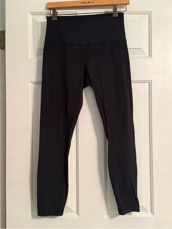 Lululemon Align Lattice Work Embossed Leggings in Black - Image 2
