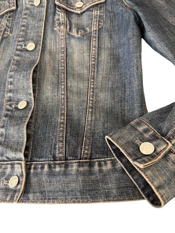 Gap Denim Jean Jacket Blue Stretch Silver Hardware Buttons Size Medium - Image 2