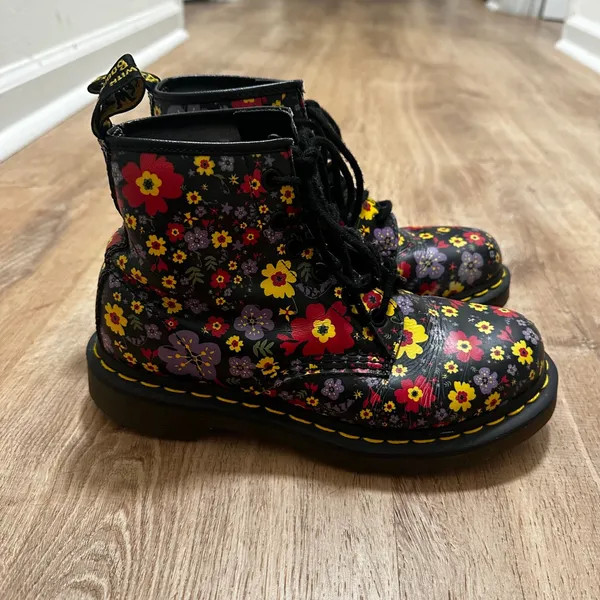 Dr Martens | 1460 Pascal Floral Black Leather Vintage Garden Combat Boots, EU 36 - Image 7