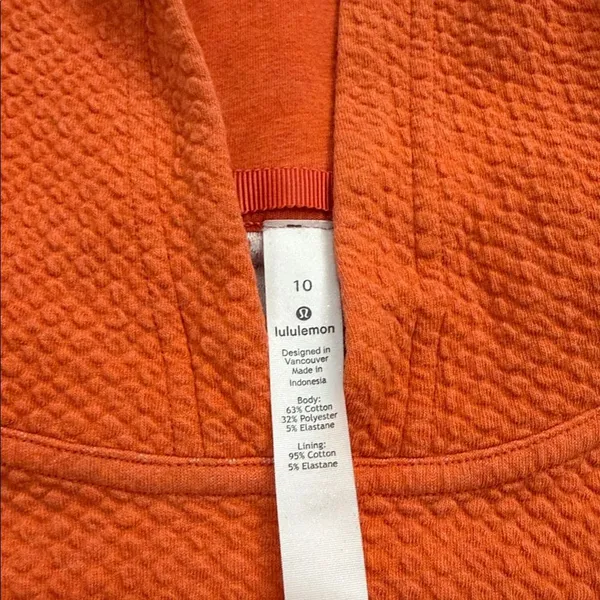lululemon athletica All Yours Hoodie‎ Bubble Dot Textured Orange Hoodie size 10 - Image 3