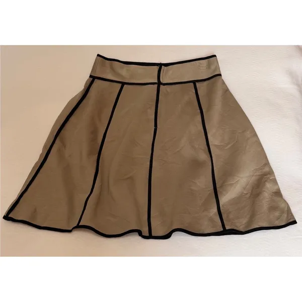Emporio Armani Beige A-Line Skirt Black Contrast Piping Paneled Sz 42/US 6 - Image 4