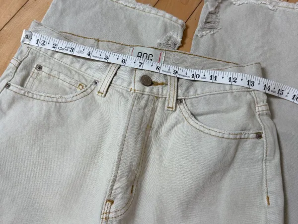 Urban Outfitters BDG Cowboy Jean Size 27 Stone Ecru Cream Straight Wide Leg - Image 9