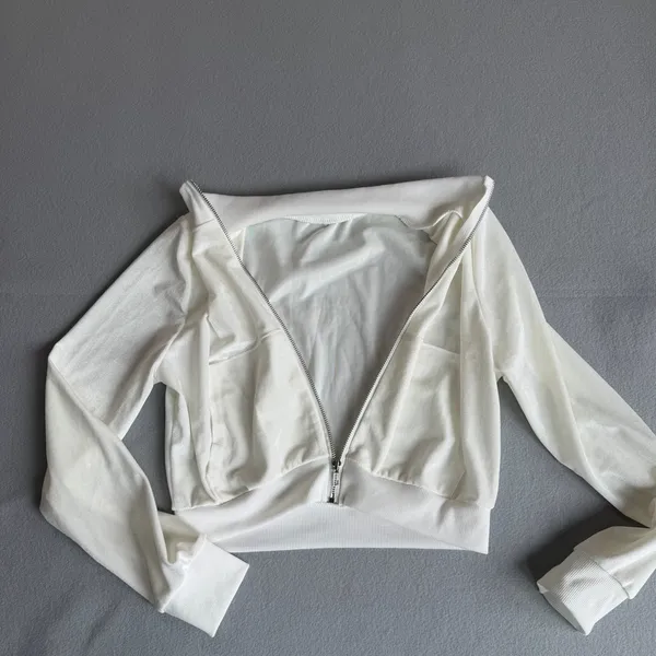Women's Two Piece Casual Jogger Set with Cropped Full Zip Jacket Size L #260620 - Image 10