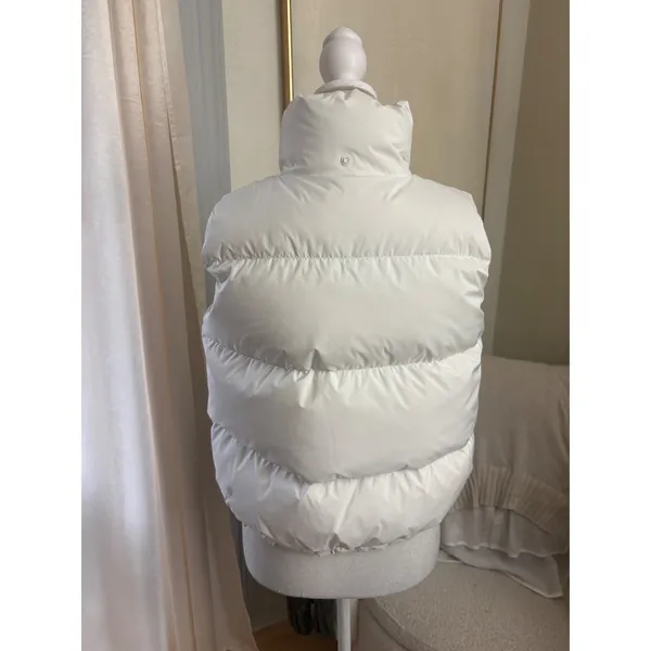Lululemon Wunder Puff Cropped Down Fill Vest In White Size 2 - Image 4