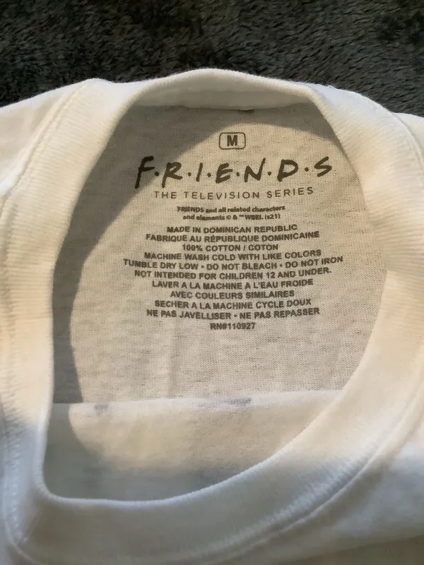 Friends t - Image 3