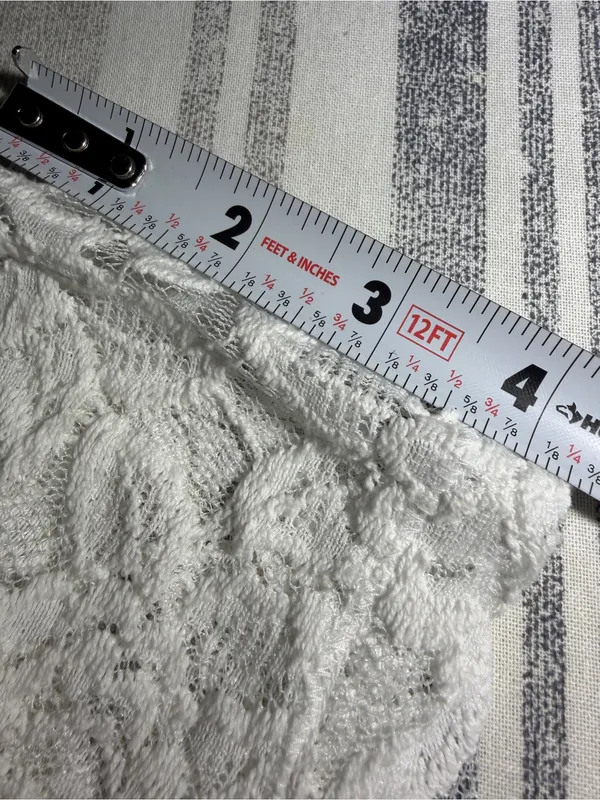 DKNY White Lace Yoke Short Sleeve Top - Image 12
