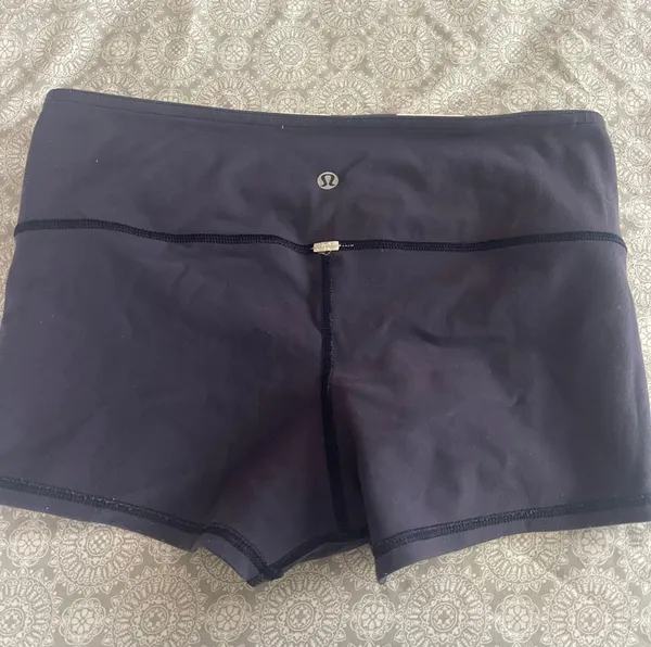 Lululemon Spandex Shorts - Image 3