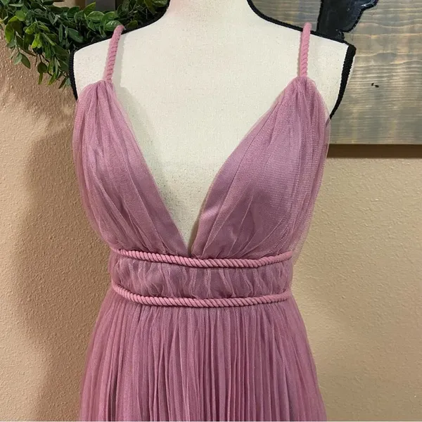 NWOT Lulus Sweet Goddess Mauve Mesh Pleated Sleeveless Midi Dress - Image 3