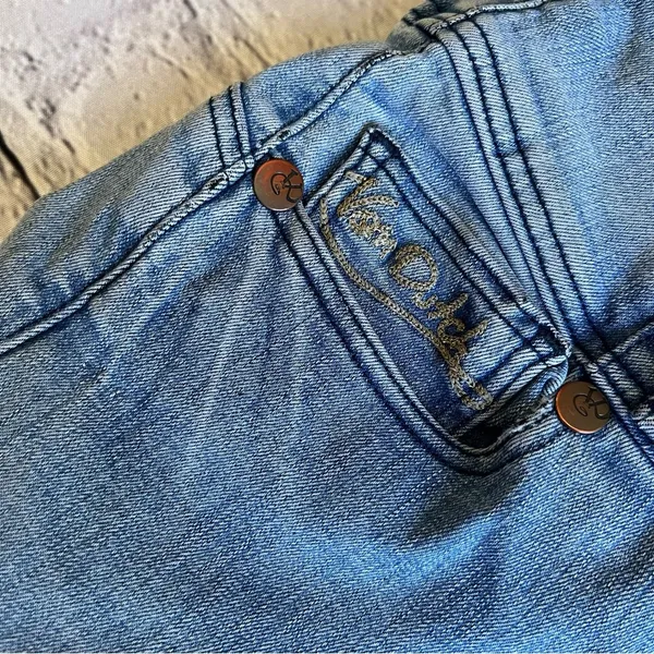 VTG Y2K Von Dutch Jeans Size 26 FLAW - HOLE - Image 5