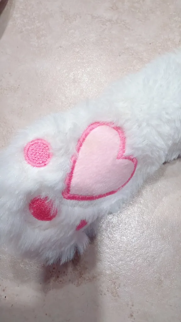 Plush White Bunny Ear Hat Anime Cosplay Plush Cap (Ears Non-Moving / As-Is) - Image 3