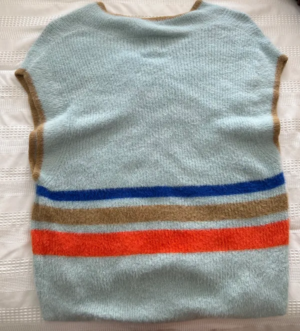Urban Outfitters Sweater Vest - Image 3