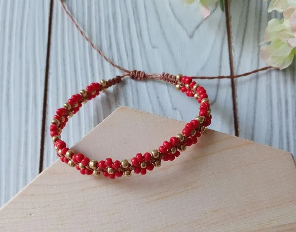 Bracelet Flower Hand Made Adjustable Red - Image 3