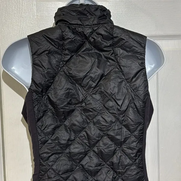 Lululemon Down For A Run Vest Black Slim-fit Goose Down 800 fill size‎ 4 - Image 6