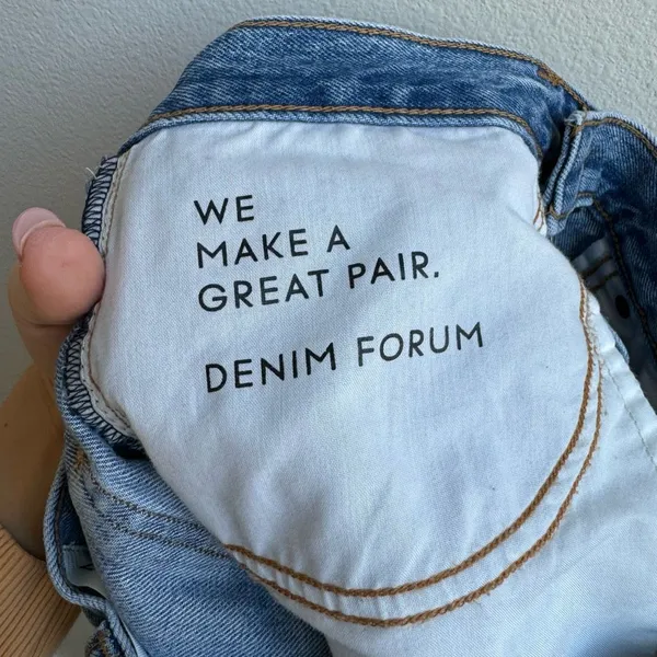 Aritzia Denim Forum The Joni Loose Short Denim Short Size 27 Blue Button Fly - Image 7