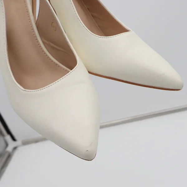 Unbranded Slingback Pumps Womens 8 Pointed Toe Stiletto Cream Faux Leather Good - Image 9