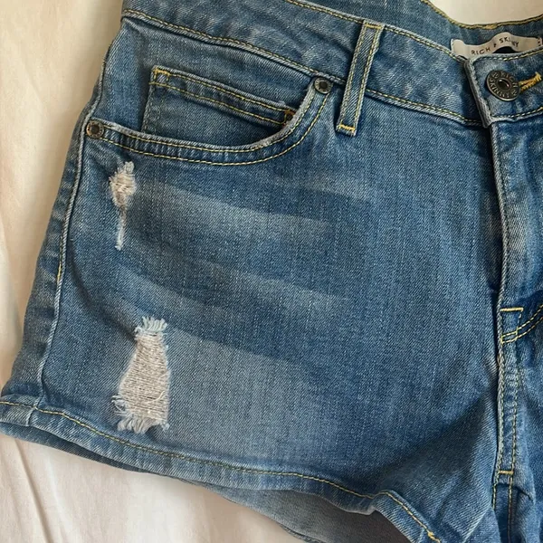 Rich & Skinny Casual Lighter Medium Wash Low Medium Rise Denim Jean Shorts - Image 2