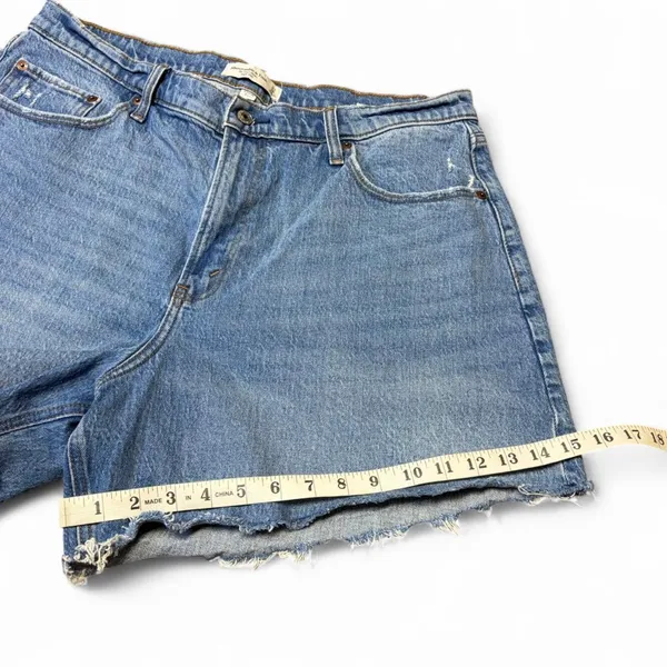 Abercrombie & Fitch The Dad Jean Shorts High Rise 33/16 Distressed Curve Denim - Image 7