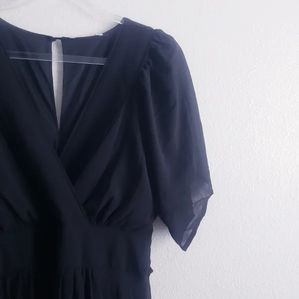 Baltic Born Katherine Maxi Dress Ruffle V-Neckline Ruffle New Without Tags - Image 4