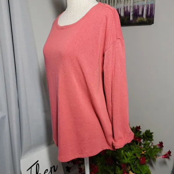 Old Navy Top Blouse   - Image 2