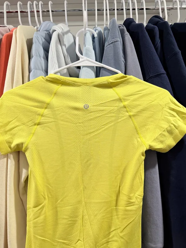 Lululemon Swiftly Short Sleeve Tech Shirt - Image 4