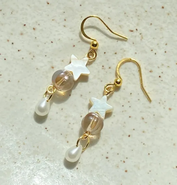 Handmade fairy whimsy star & teardrop dangle earrings🩵🌟 - Image 6