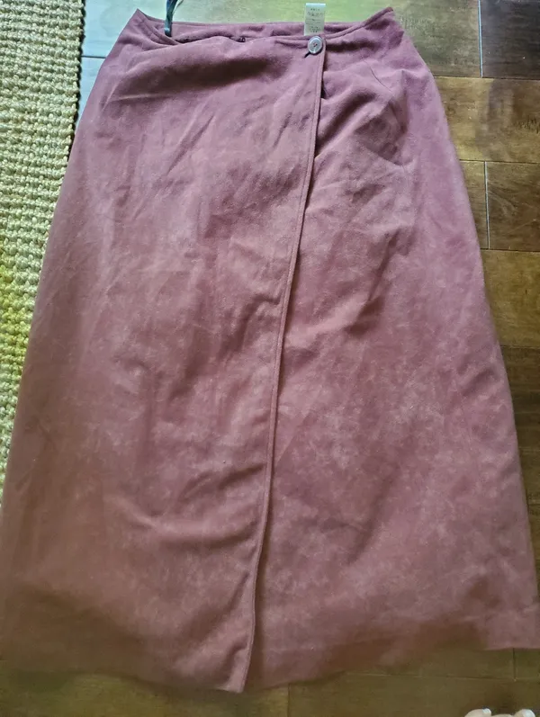 Women's Wrap Midi Skirt in Dusty Rose Brownish Size 4 Womens - Image 3