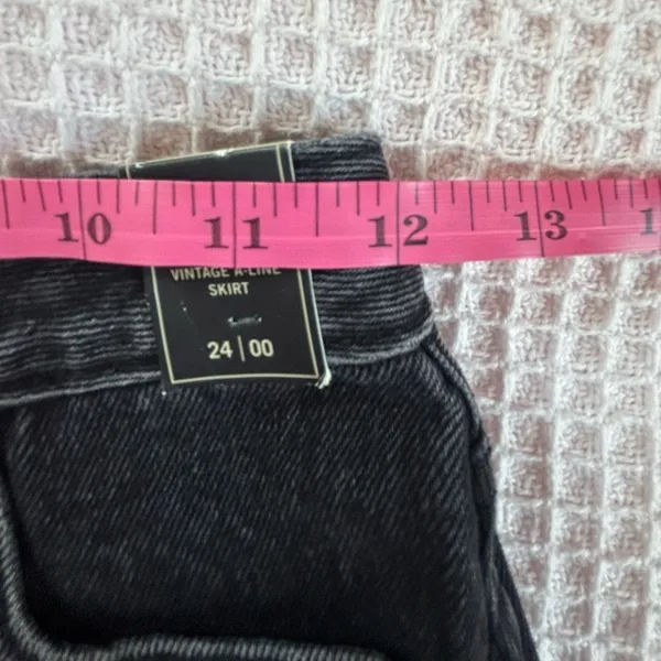 Abercrombie Zoe Black Denim Front Zip Mini Skirt 24 NWT Frayed Distressed A Line - Image 11