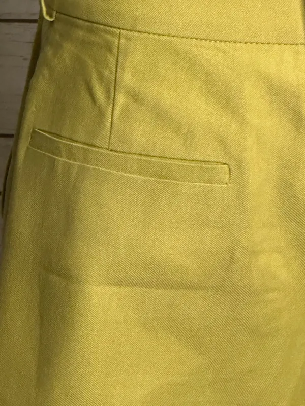 Ann Taylor chartreuse cotton linen tailored cuffed chino shorts Size 10 - Image 4