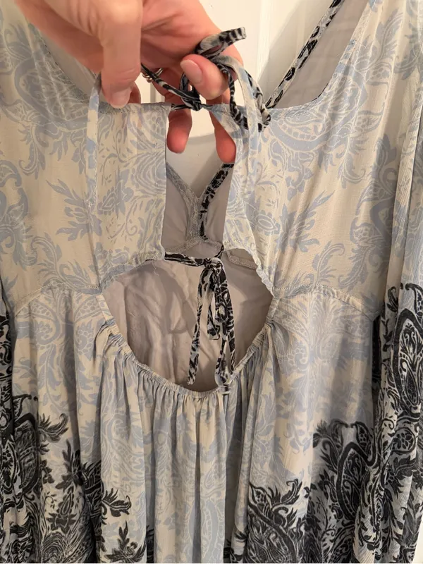 Free People Paisley‎ Cold Shoulder Open Back Mini Dress Blue Gray Large - Image 6