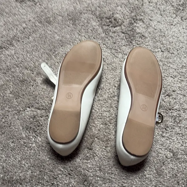 Wild Fable White Mary Jane Flats vegan leather size 9.5 - Image 4