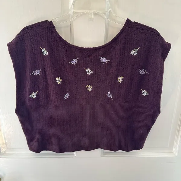 Free People Brown Embroidered Floral Sleeveless Crop Blouse/Sweater Large - Image 2