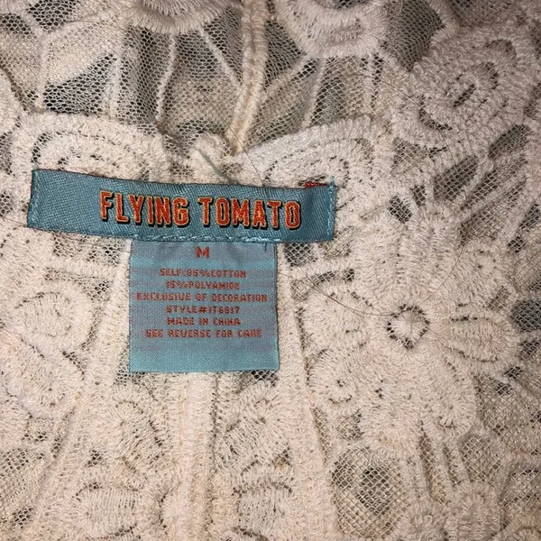 FLYING Tomato medium cream lace summer blouse - Image 5