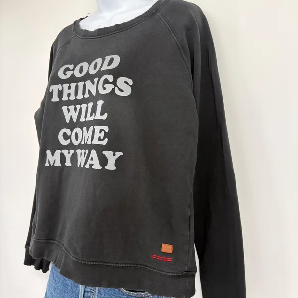 Peace Love World Graphic Sweatshirt M Black Cropped Good Things Come‎ Minimalist - Image 2