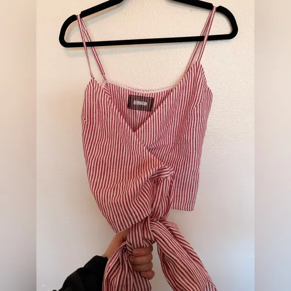 NWOT Reformation Linen Wrap Top Small - Image 2