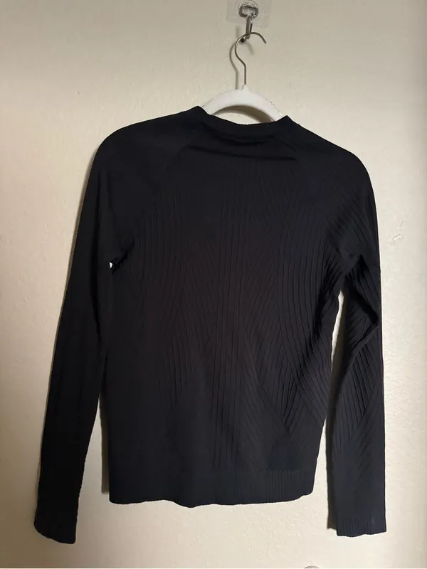 lululemon athletica Rest Less Pullover Shirt Sz 4 Black Rib Full Length - Image 8