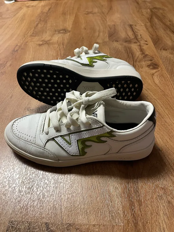 Vans Lowland ComfyCush Shoes - Image 2