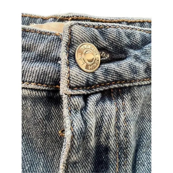 PACSUN distressed High rise mom shorts size 30 - Image 8