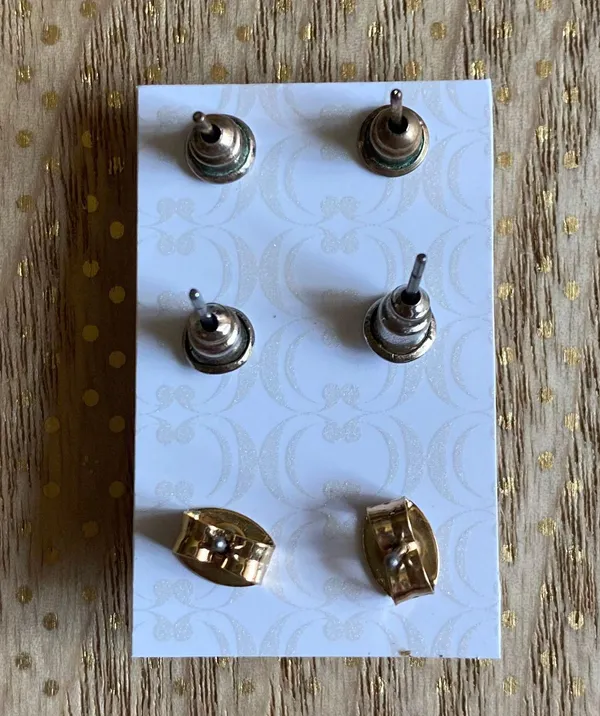 American Eagle ‼️Gold + Faux Pearl Earrings‼️ - Image 3