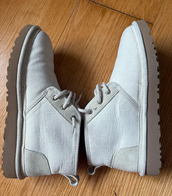 UGG Boots Women’s White - Image 4